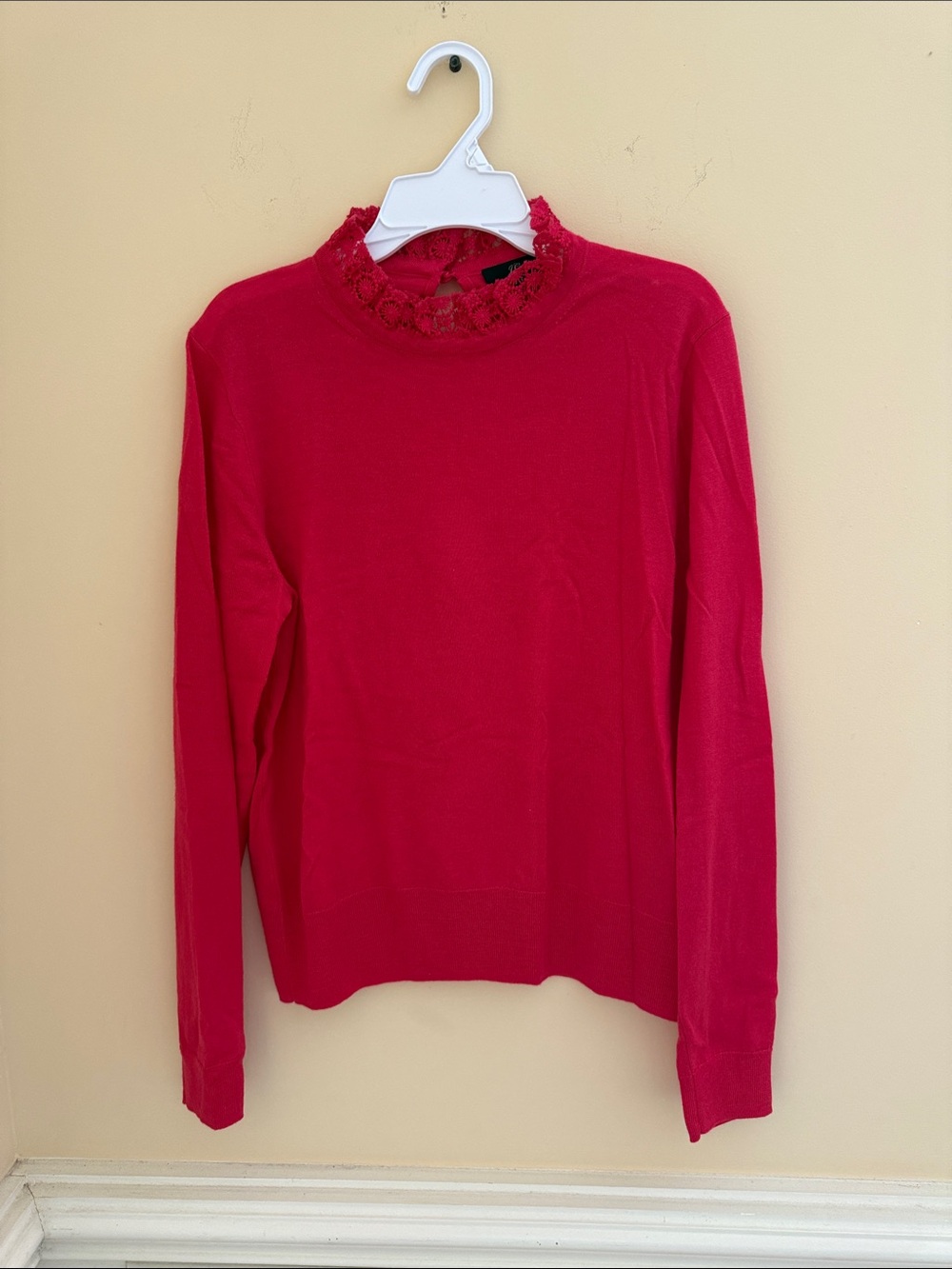 Light Spring Poppy Lace Trim Wool Sweater‎ Sz Medium
